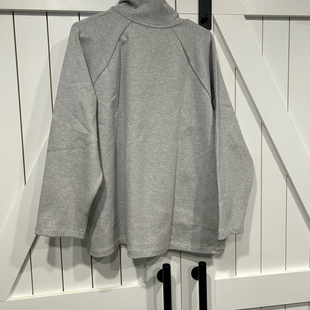 Banana Republic mock neck pulloverr - Picture 3 of 3